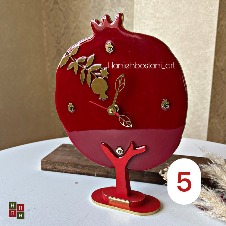 ساعت رومیزی رزینی طرح انار
