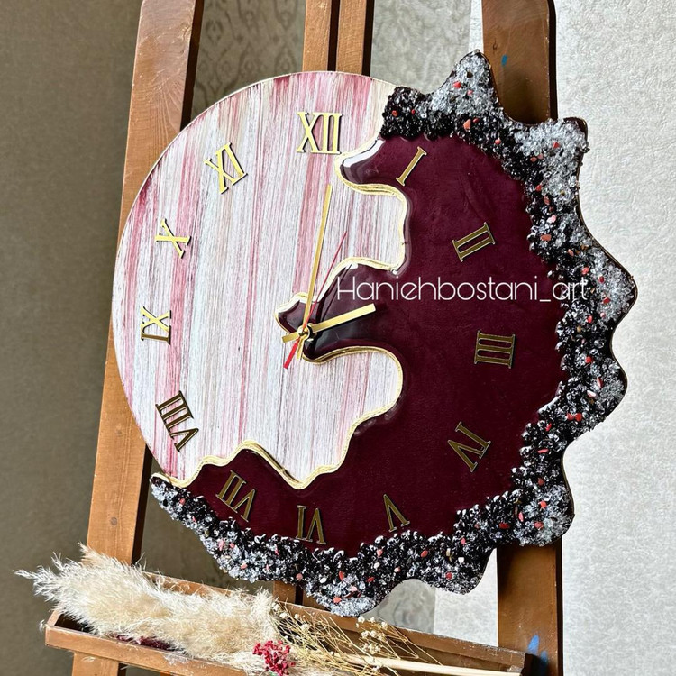 ساعت دیواری طرح دفرمه ترکیب رزین و پتینه