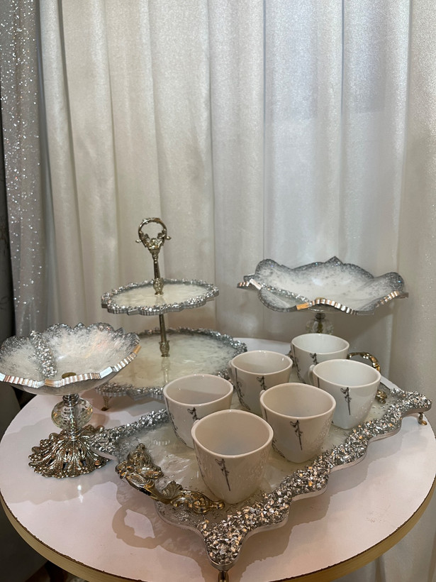 ست ظروف پذیرایی رزینی نقره ای